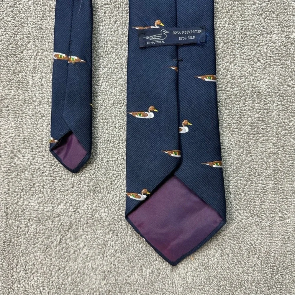 Pintail Mens Navy Blue Silk Blend Mallard Duck Embroidered Necktie 57 Inch